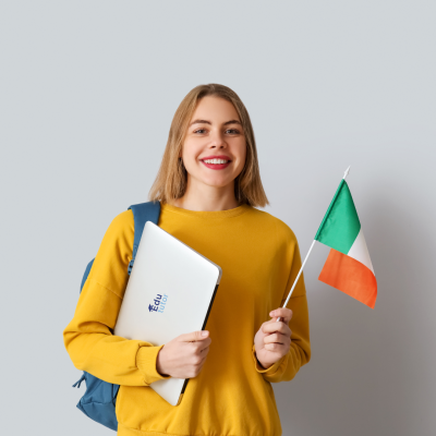 studentessa edu tutor con bandiera dell'irlanda